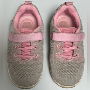 Nerteo Girl Toddler Grey & Pink Sneakers
